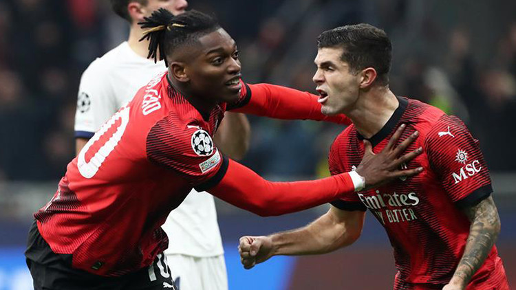 Gecenin maçında Milan, Paris Saint Germaini devirdi