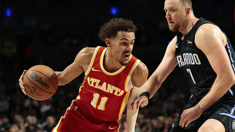 Atlanta Hawks, Trae Youngun çılgın performansıyla kazandı