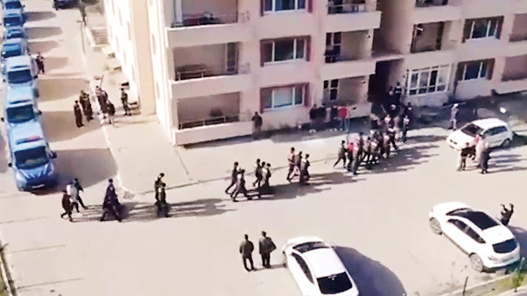 Düzensiz göçe karşı ‘Kalkan’ operasyonu Düzensiz göçe karşı ‘Kalkan’ operasyonu