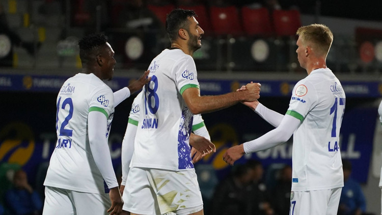 5 gollü maçta kazanan Çaykur Rizespor