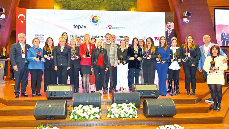 Girişimci kadınlara ‘2023 Yıldızları’ ödülü