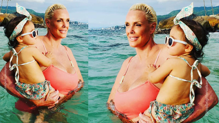 Adamlar 79 yaşında baba oluyor... Ben 55 yaşında hamile kalınca herkes bana parmak salladı