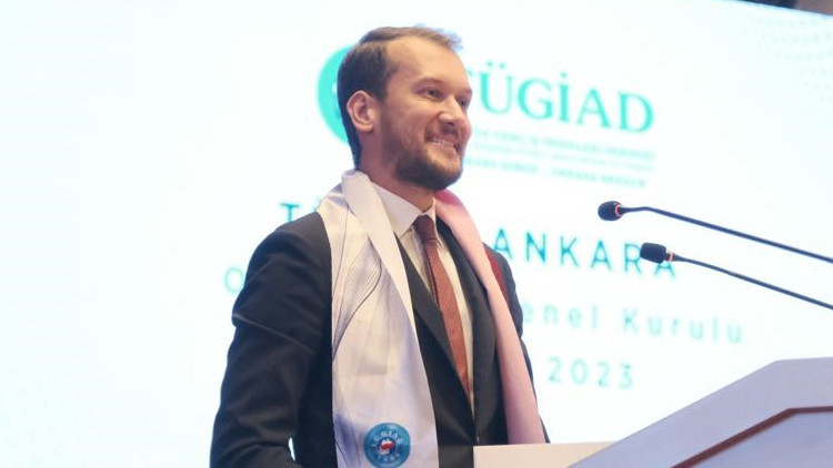 TÜGİAD Ankara başkanlığına Aykut Çakmaklı seçildi TÜGİAD Ankara başkanlığına Aykut Çakmaklı seçildi