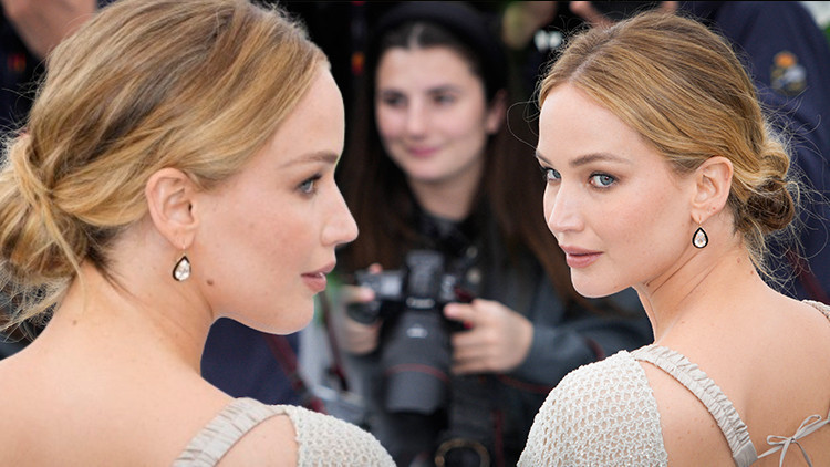 Ünlü yıldız estetik iddialarını reddetti... Benim bıçak altına yatmaktan ödüm kopar