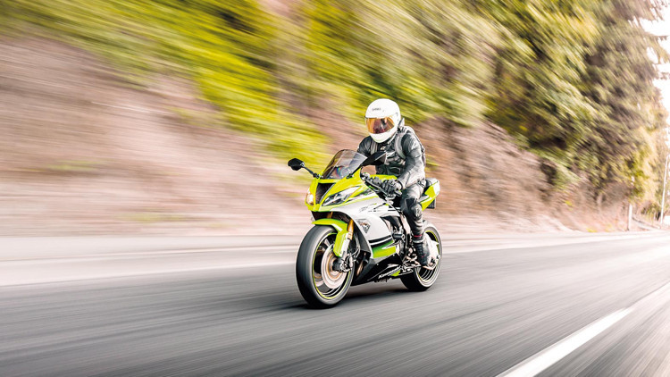 İki tekerde pazar 1 milyon adede koşuyor... Motosiklet satışta otomobili solladı