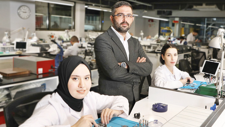 Zamanın kadın ustaları Zamanın kadın ustaları