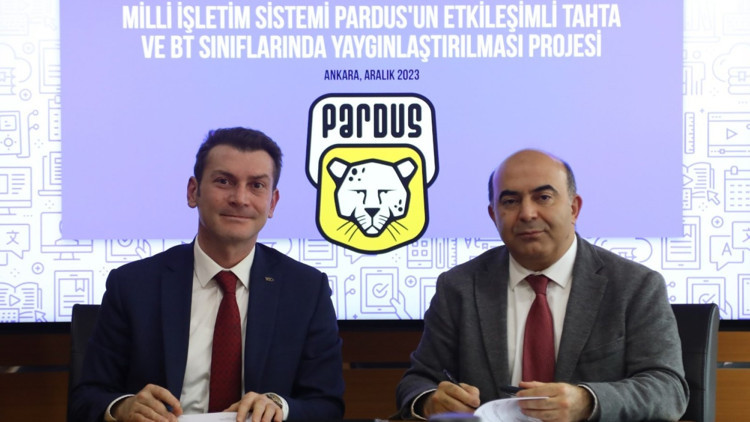 Akıllı tahtalarda Pardus kullanılacak