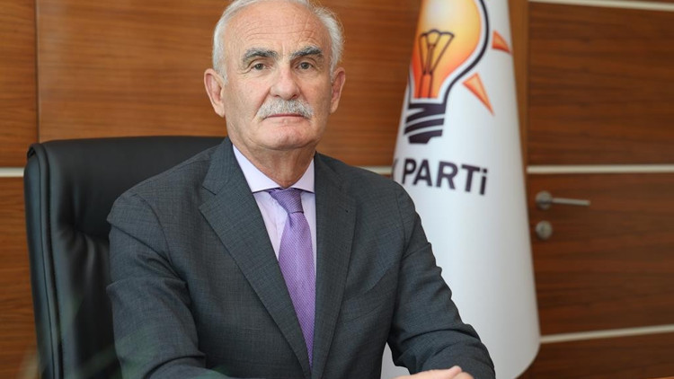 AK Partili Yılmazdan yeni yıl mesajı: İdeallerimizi daha da ileriye taşıyacağız