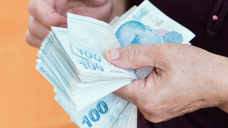 Son dakika... Memur ve emekliler dikkat İşte zamlı maaşların yatacağı tarih... Ne kadar zam verilecek