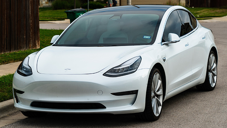 Tesla 1.6 milyon aracını geri çağırdı Tesla 1.6 milyon aracını geri çağırdı