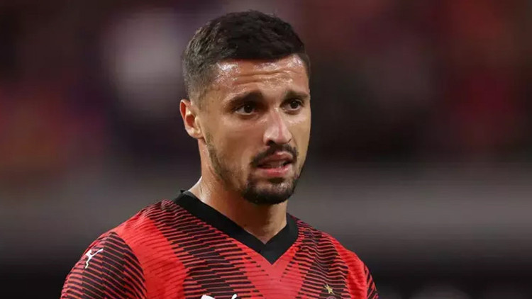 Fenerbahçe Krunice imzayı attırıyor Milandan yeni açıklama