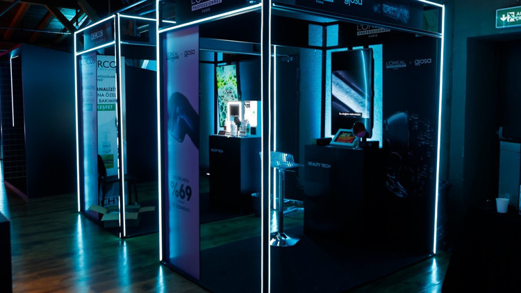 Ünlü kozmetik firmasının İstanbul merkezinden büyük başarı Ünlü kozmetik firmasının İstanbul merkezinden büyük başarı