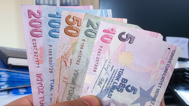 Memur ve memur emeklileri dikkat Maaş farkları ne zaman yatacak