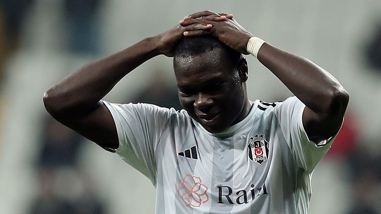 Vincent Aboubakarı şoke eden sakatlık Afrika Uluslar Kupasını kaçıracak...