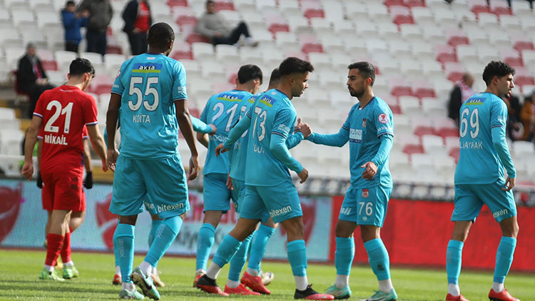 Sivasspor, Türkiye Kupasında turu 81de kaptı Sivasspor, Türkiye Kupasında turu 81de kaptı