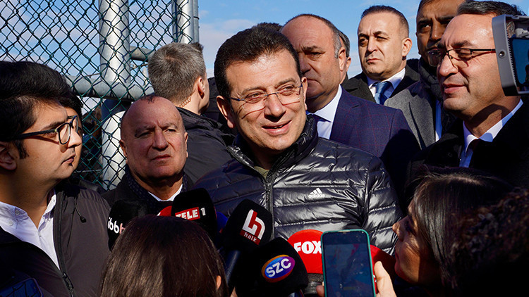 İmamoğlu: Bu konu DEM Partinin karar vereceği bir konu İmamoğlu: Bu konu DEM Partinin karar vereceği bir konu