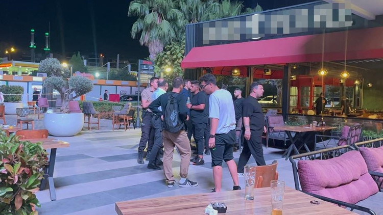 Eğlence mekanında 3 kişiyi yaralamıştı.. 128 gün sonra sahte kimlikle yakalandı