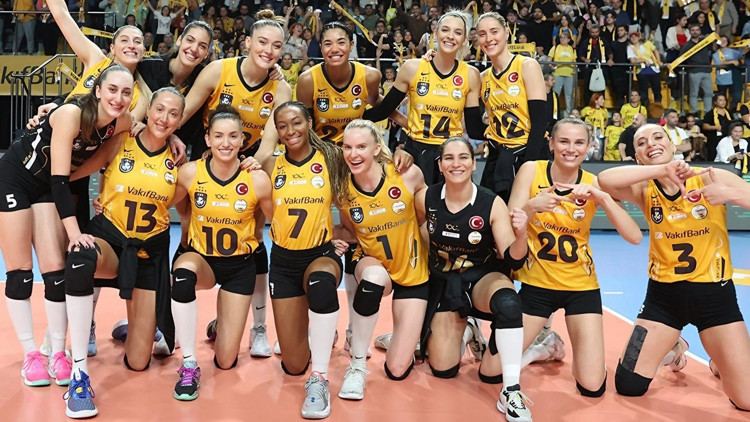 VakıfBank, Şampiyonlar Ligi play-off turu ilk maçında Rzeszow’a konuk oluyor VakıfBank, Şampiyonlar Ligi play-off turu ilk maçında Rzeszow’a konuk oluyor