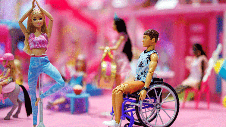 Oyuncaklar göz kamaştırdı