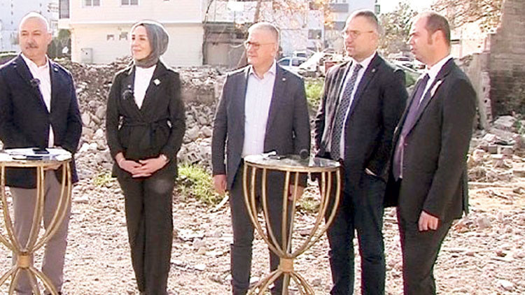 Sigortacılar okullarda müfredata girmek istiyor: Sigorta bilinci için eğitim şart Sigortacılar okullarda müfredata girmek istiyor: Sigorta bilinci için eğitim şart