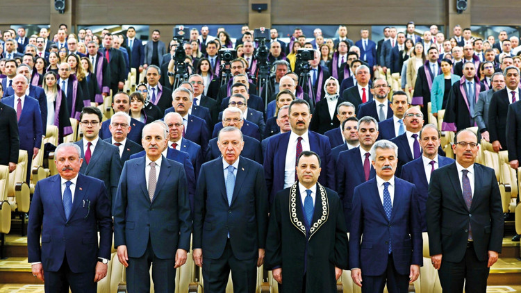 AYM’de yemin töreni