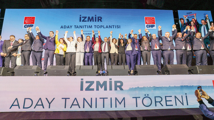 Özel’den İzmir hedefi: 30’da 30 yapacağız