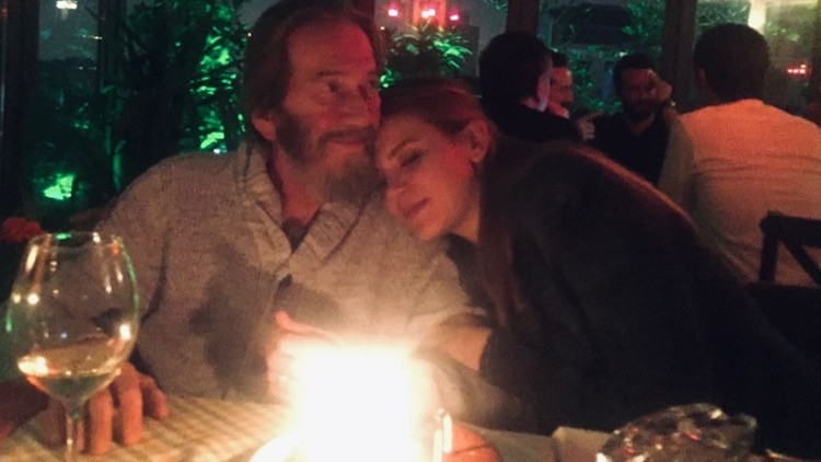 Derya Şensoy, babası Ferhan Şensoyun doğum gününü kutladı: Her an aklımda ve kalbimdesin