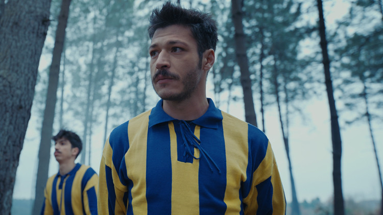 Kubilay Aka’dan Fenerbahçe marşı