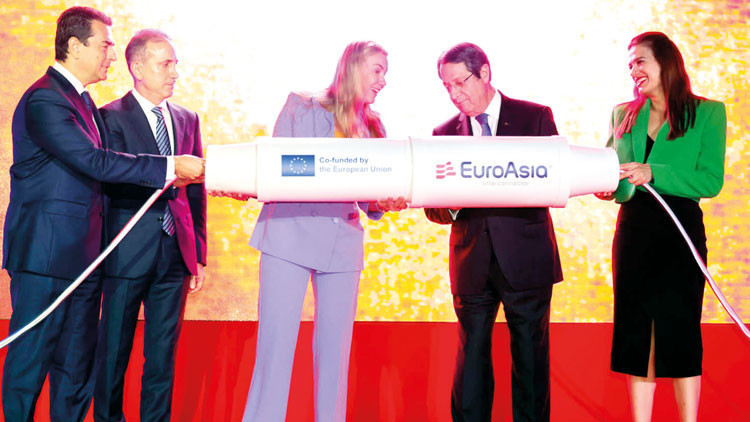 Doğu Akdeniz’deki o plan finansör bulamadı: Türkiye’yi dışlayan Rum projesi’ öldü