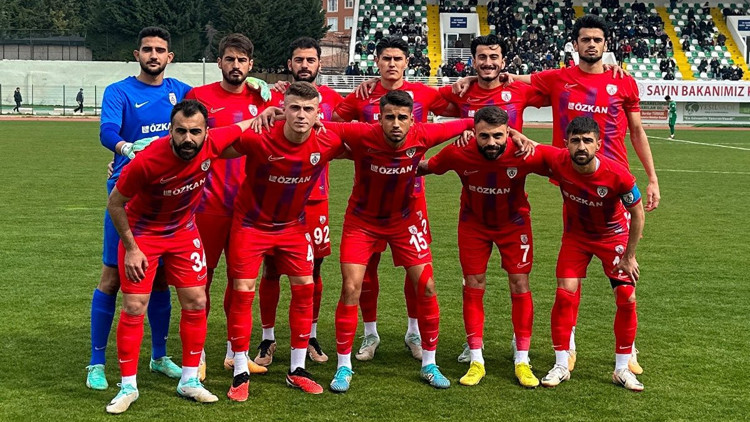 Altınordu soyunma odasını temizleyerek stattan ayrıldı