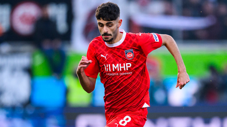 Galatasarayın yeni gurbetçi gözdesi Eren Dinkçi