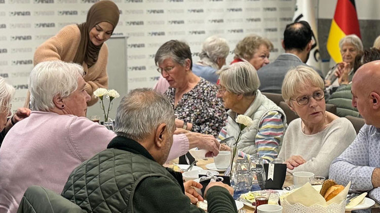 FİNNEM’den komşulara kahvaltı
