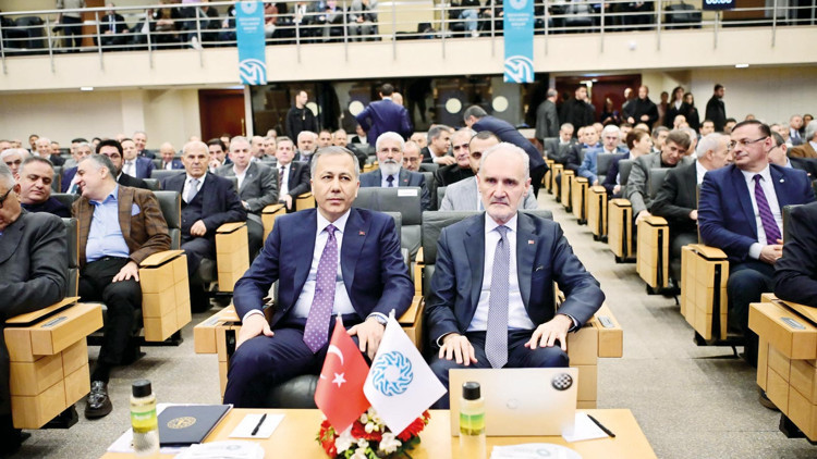 ‘Tek haneli enflasyon zor ama imkânsız değil’ ‘Tek haneli enflasyon zor ama imkânsız değil’