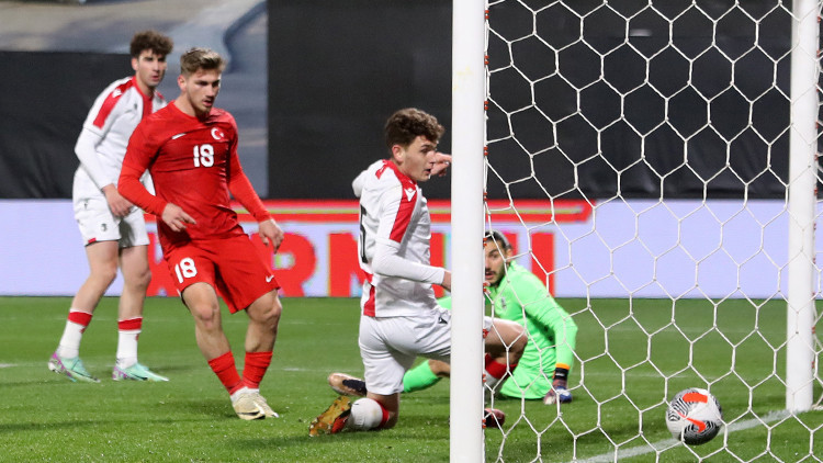 Semih Kılıçsoy attı, Milli Takım kazandı Semih Kılıçsoy attı, Milli Takım kazandı