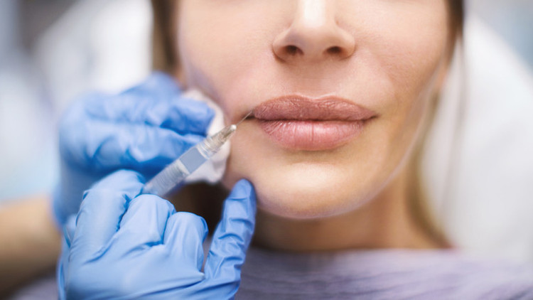 Dudak Eşitsizlikleri Özgüveni Etkileyebilir