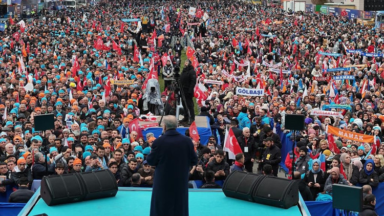 Ankara’yı kurtarmak gerek