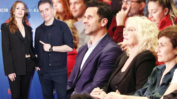 İlk kez tiyatro sahnesindeler