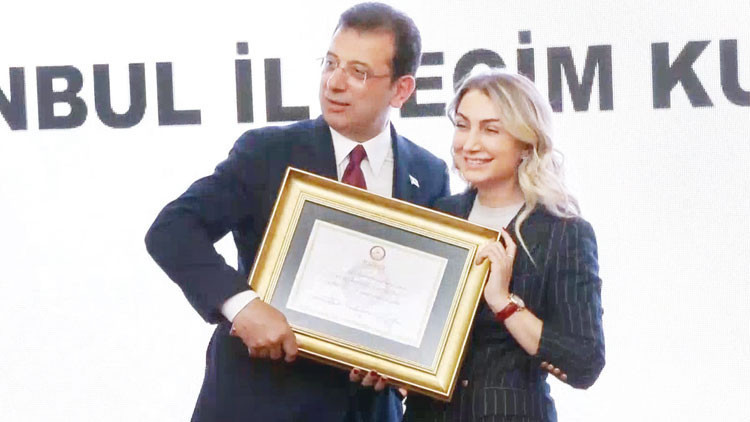 İmamoğlu mazbatasını aldı