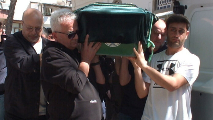 Babaya son görev... Zafer Algözün acı kaybı