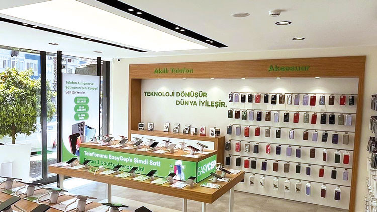Telefonu artık 30 ayda bir yeniliyoruz