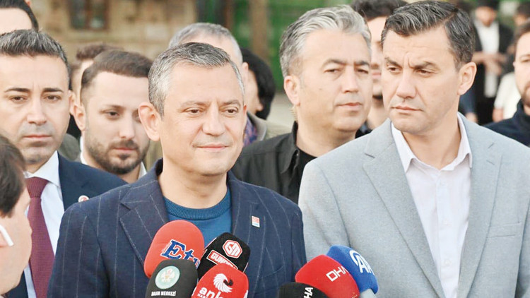 Özel, kampanyada yer alan Çocukların bayramını kutladı Özel, kampanyada yer alan Çocukların bayramını kutladı