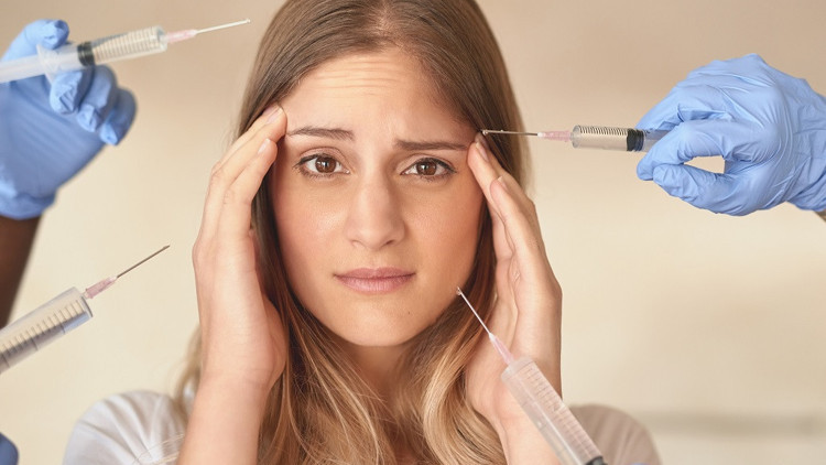 Güzel olacağım derken felç geçirmeyin Sahte botoks hayatı tehdit ediyor... Nelere dikkat edilmeli Yoğun bakıma kaldırılan bile var Güzel olacağım derken felç geçirmeyin Sahte botoks hayatı tehdit ediyor... Nelere dikkat edilmeli Yoğun bakıma kaldırılan bile var