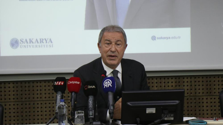 Hulusi Akar: Savunma sanayiinde yüzde 80’lere geldik Hulusi Akar: Savunma sanayiinde yüzde 80’lere geldik