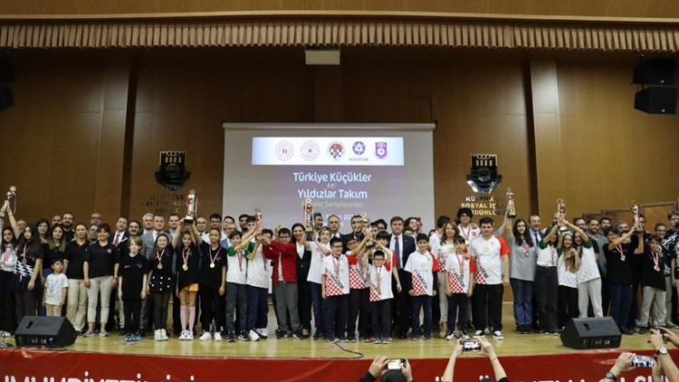 Satrancın şampiyonları belli oldu