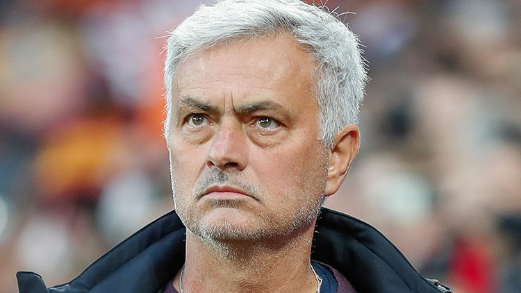 Fenerbahçe - Mourinho flörtü Avrupa basınında: Aziz Yıldırım garanti etti Fenerbahçe - Mourinho flörtü Avrupa basınında: Aziz Yıldırım garanti etti