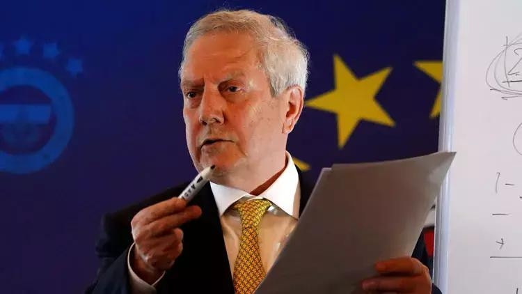 Fenerbahçe başkan adayı Aziz Yıldırımın yönetim kurulu listesi belli oldu Fenerbahçe başkan adayı Aziz Yıldırımın yönetim kurulu listesi belli oldu