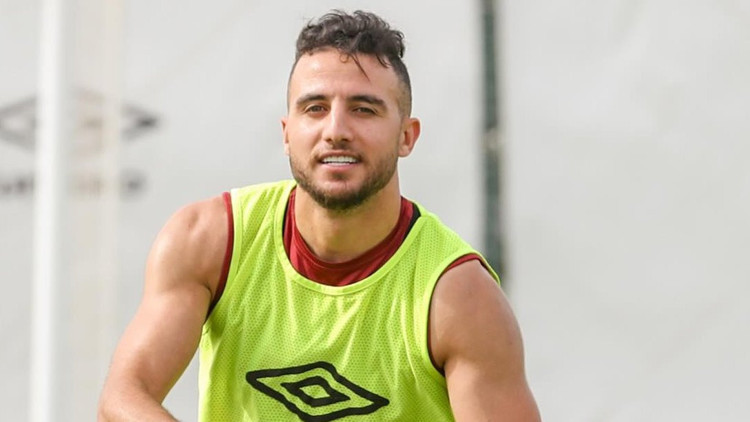 Göztepe’de Billal Messaoudi, Stanimir Stoilov’dan haber bekliyor Göztepe’de Billal Messaoudi, Stanimir Stoilov’dan haber bekliyor