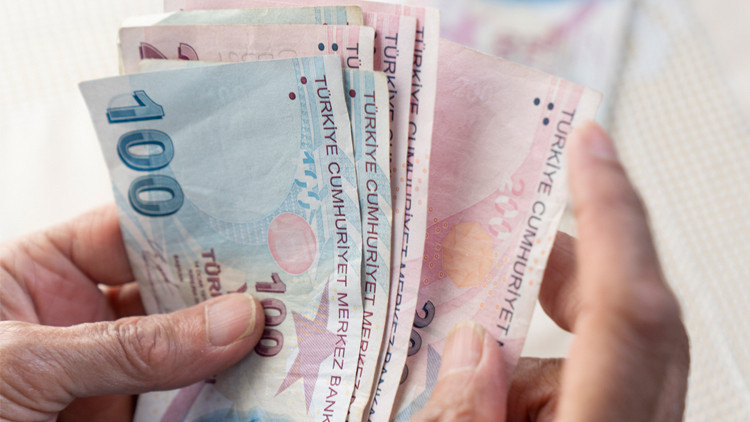 En düşük emekli maaşı alanlar dikkat Emeklilerin kök maaşları yükselecek mi En düşük emekli maaşı alanlar dikkat Emeklilerin kök maaşları yükselecek mi