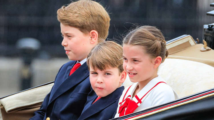 Size bu kadar ayrıcalık yeter... George, Charlotte ve Louis... Haydi çocuklar askere