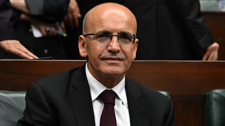Hazine ve Maliye Bakanı Mehmet Şimşek: CDS son 4 yılın dibinde Hazine ve Maliye Bakanı Mehmet Şimşek: CDS son 4 yılın dibinde